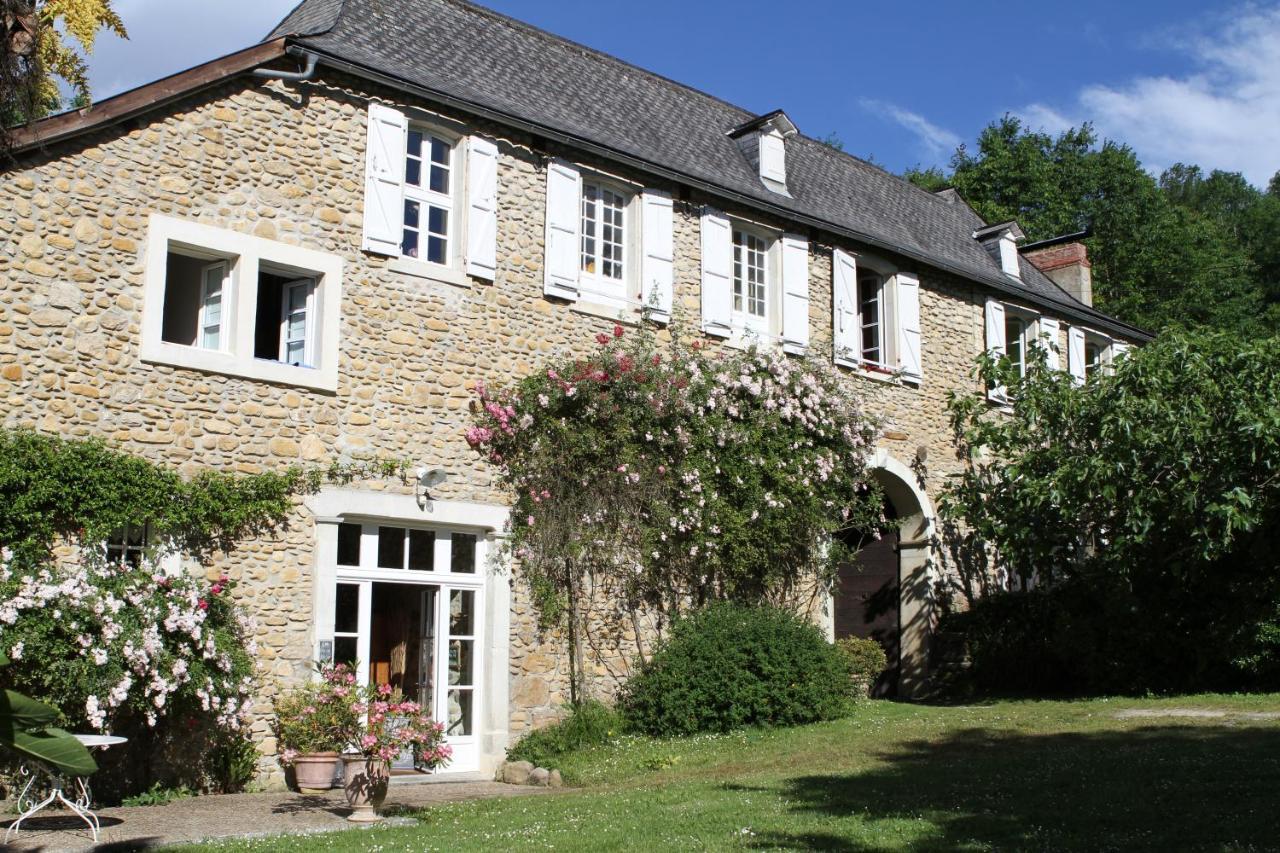 La Ferme Dague Bed and Breakfast Lasseube Exteriör bild