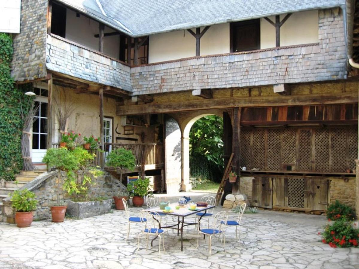 La Ferme Dague Bed and Breakfast Lasseube Exteriör bild