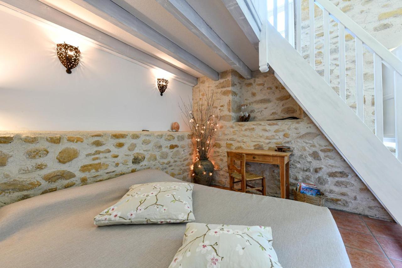 La Ferme Dague Bed and Breakfast Lasseube Exteriör bild
