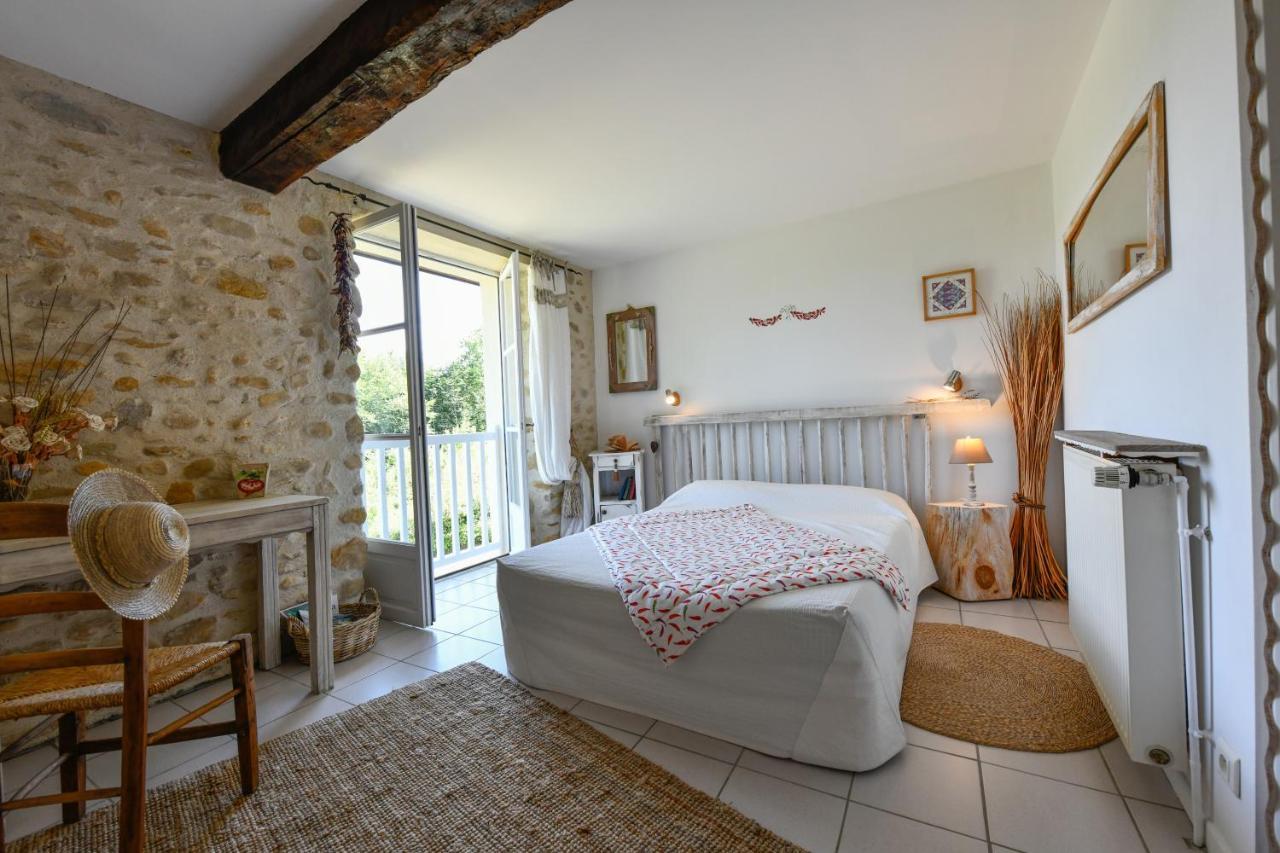 La Ferme Dague Bed and Breakfast Lasseube Exteriör bild